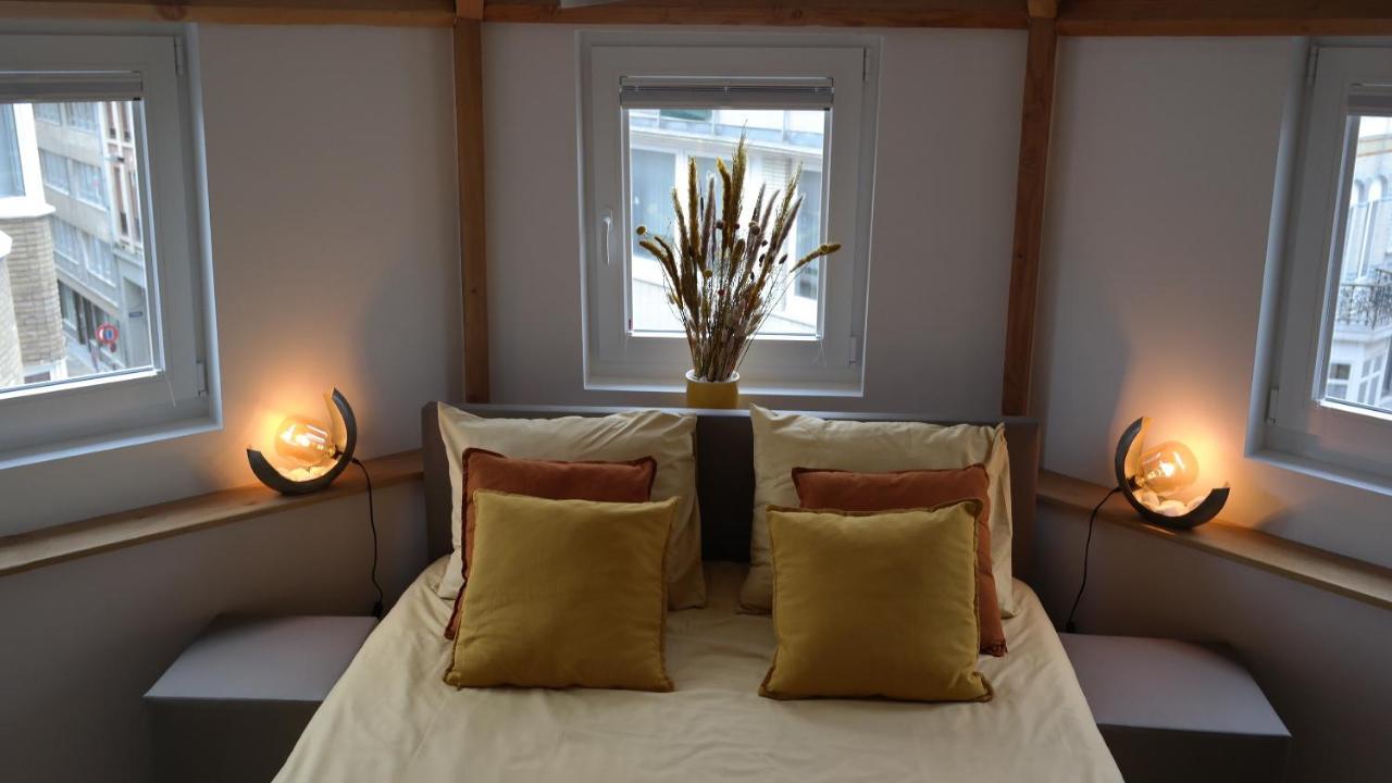 The Rooftop - A Trendy New Apartment With Airconditioning, Large Terrace & Free Parking Ostend Exterior photo