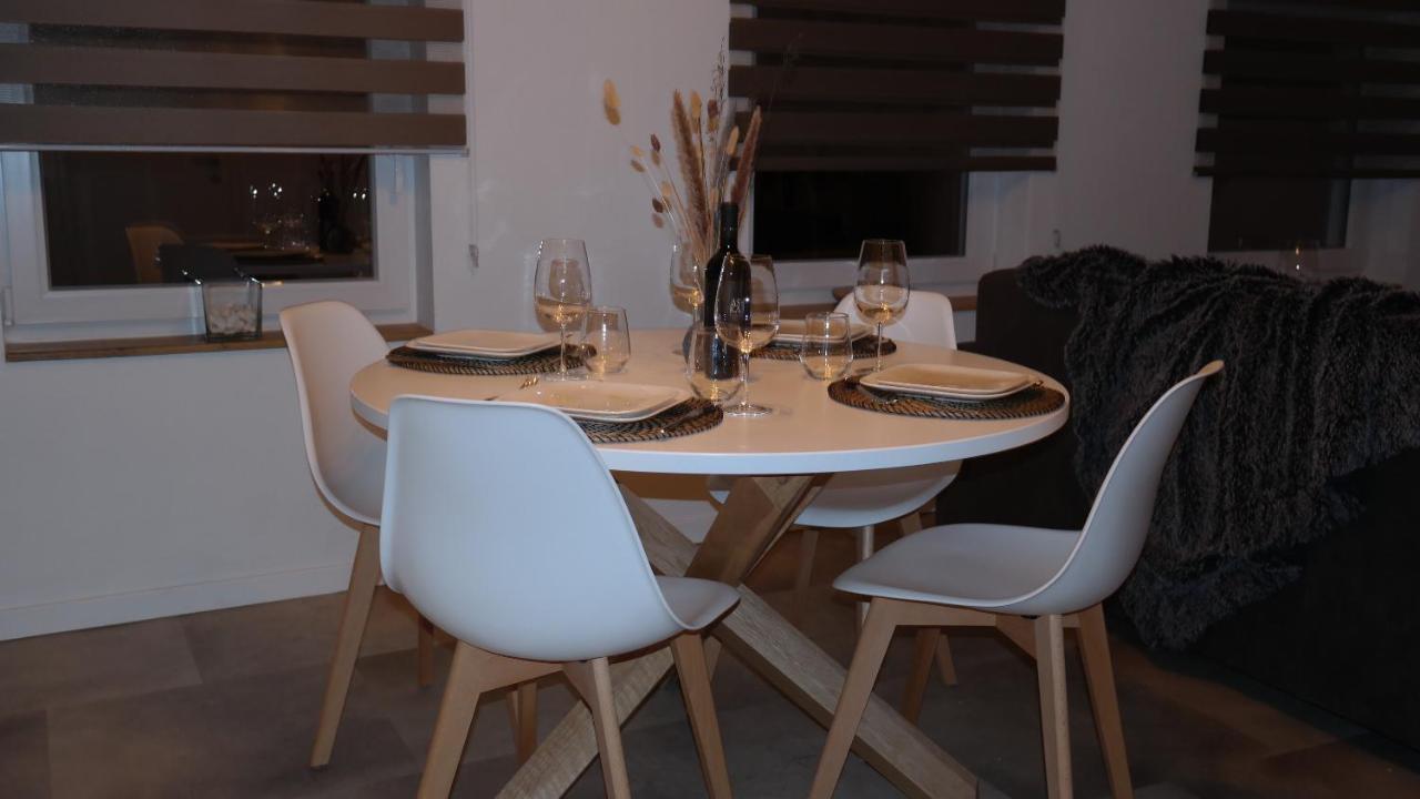 The Rooftop - A Trendy New Apartment With Airconditioning, Large Terrace & Free Parking Ostend Exterior photo
